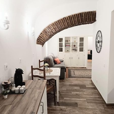 Encantador T1 Coracao De Έβορα Εξωτερικό φωτογραφία